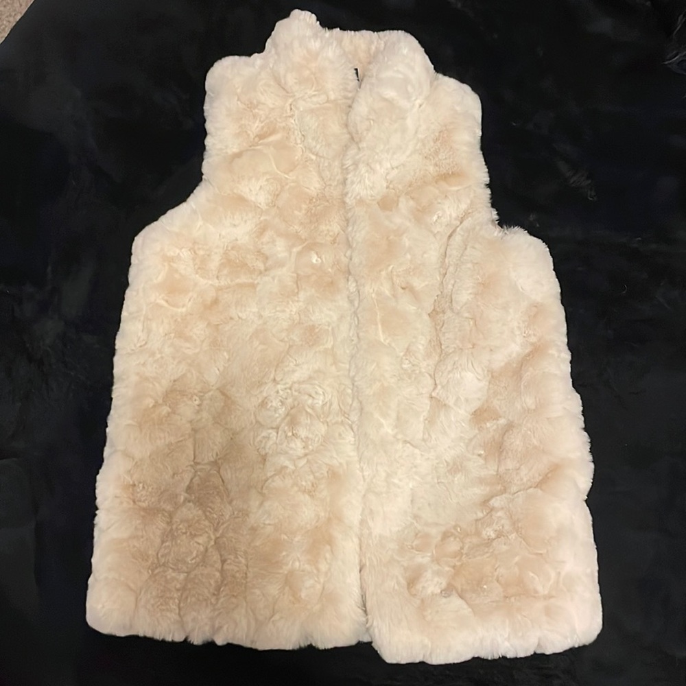 Faux fur cream vest